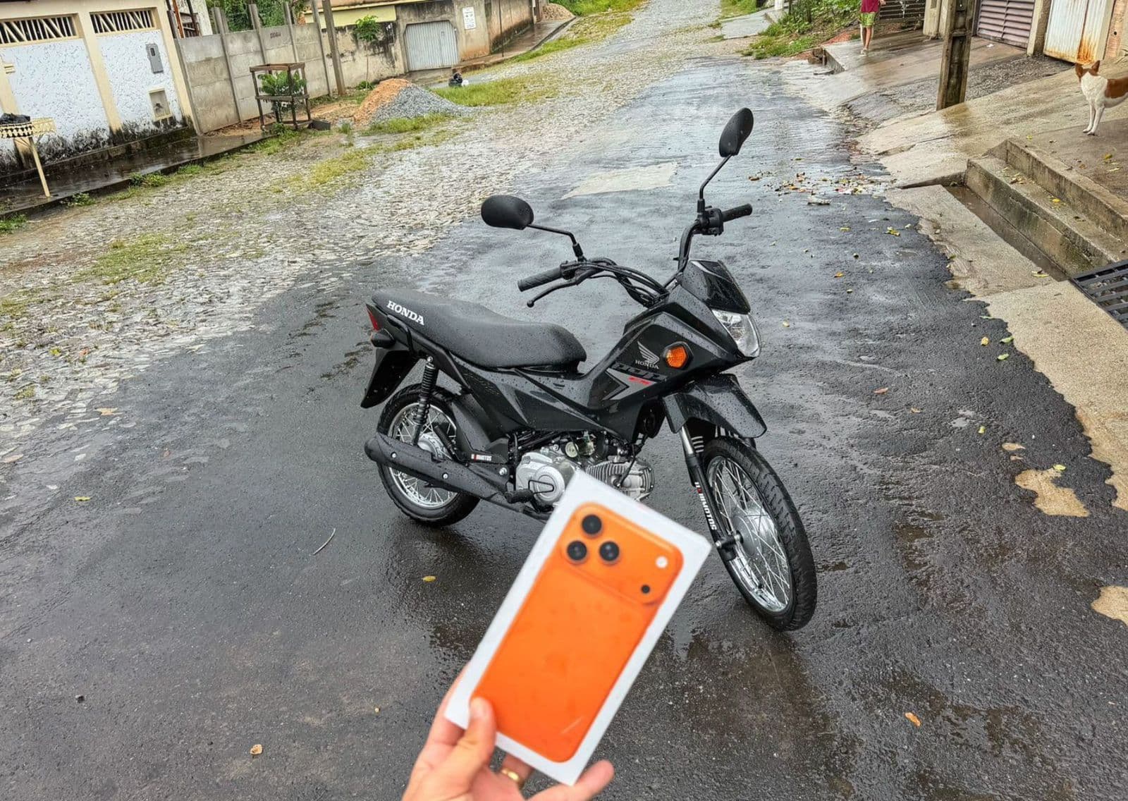 Imagem da campanha Pop 0 km + IPhone 17 pro max